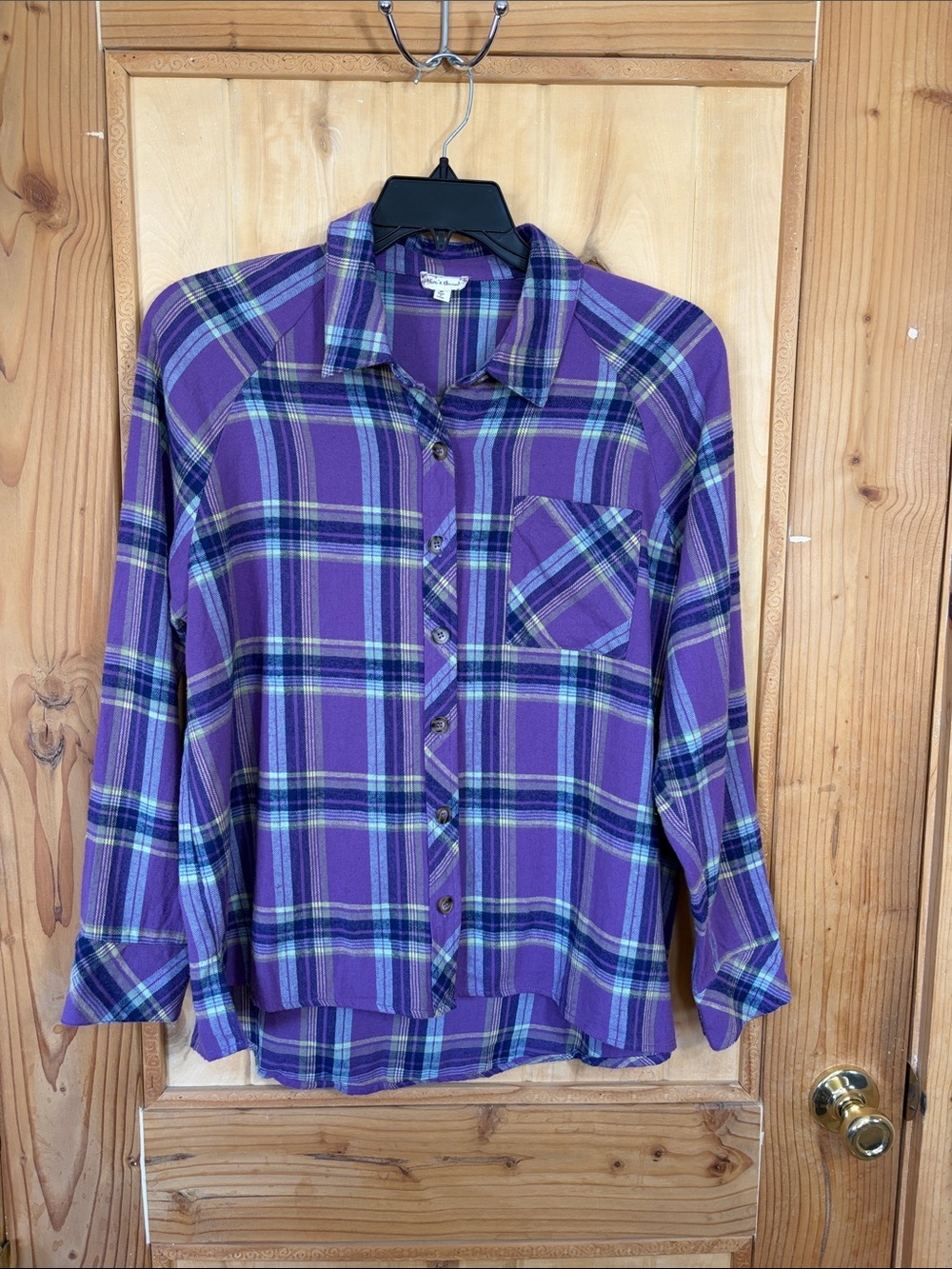 Hem & Thread Women’s Relaxed Flannel Purple Plaid Button-Down Shirt